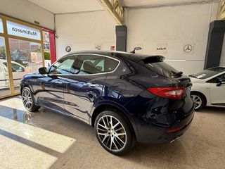 MASERATI LEVANTE 3.0 Biturbo V6 430CV S año 2017