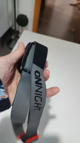 Linterna frontal ajustable