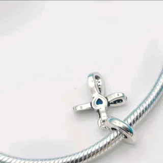 Charm argento 925 croce cuore love blu zirconi