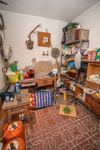 Casa adosada en venta en Linares