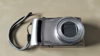 Cámara Panasonic Lumix 10x Zoom Óptico