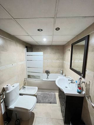 Piso en alquiler en Mercado en Alicante