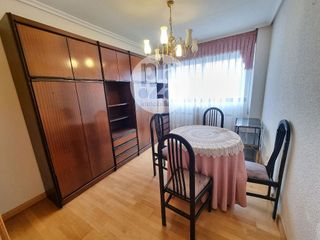 Piso en alquiler en Hospital - G3 - G2 en Burgos