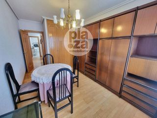 Piso en alquiler en Hospital - G3 - G2 en Burgos