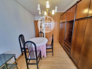 Piso en alquiler en Hospital - G3 - G2 en Burgos