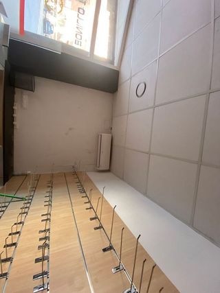 Local comercial en alquiler en Silla