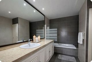 Piso en alquiler en Zona el Higuerón en Benalmádena