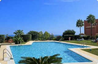 Piso en alquiler en Zona el Higuerón en Benalmádena