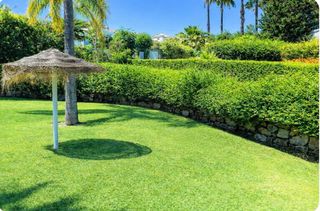 Piso en alquiler en Zona el Higuerón en Benalmádena