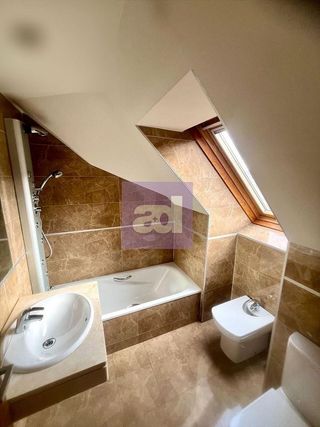 Ático en alquiler en Montecerrao en Oviedo