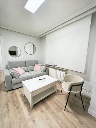 Piso en alquiler en Salesas - Labradores en Salamanca