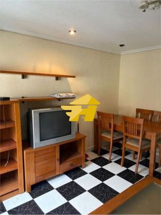 Piso en alquiler en Huerta de la Reina - Trassierra en Córdoba