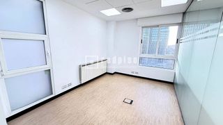 Oficina en alquiler en El Viso en Madrid