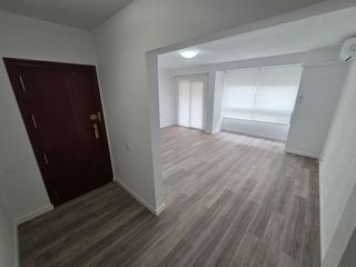 Piso en alquiler en Ensanche - Diputación en Alicante