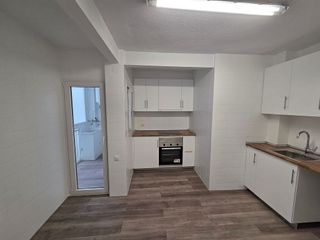 Piso en alquiler en Ensanche - Diputación en Alicante