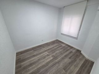 Piso en alquiler en Ensanche - Diputación en Alicante