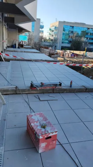 SOLADOS,ALICATADO RODAPIE,ESCALERA,REFORMAS EN GEN