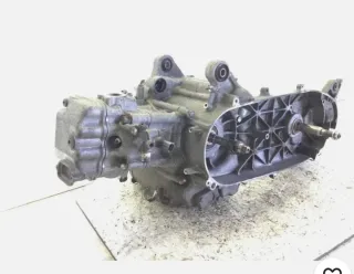 Motor Suzuki Burgman 200 (2007)