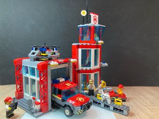Lego City 60215 Estación de Bomberos