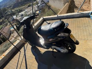 Piaggio Zip 50 2t Scooter Negra