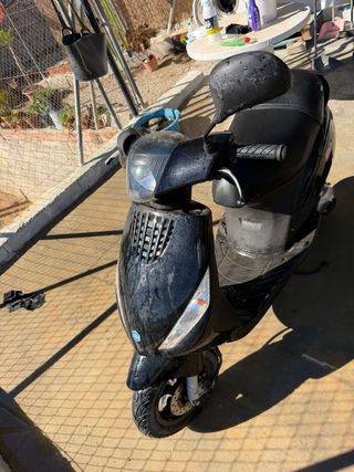 Piaggio Zip 50 2t Scooter Negra