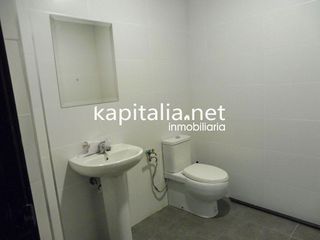 Local comercial en venta en Xàtiva