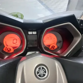 Yamaha XMAX 125 Scooter