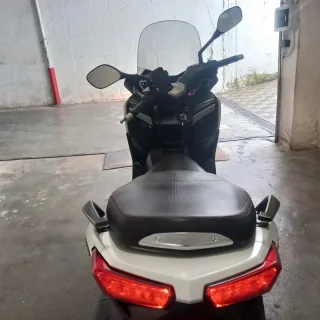 Yamaha XMAX 125 Scooter