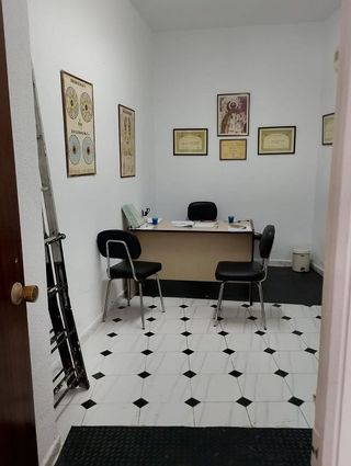 Local comercial en venta en Núcleo Urbano en Chiclana de la Frontera