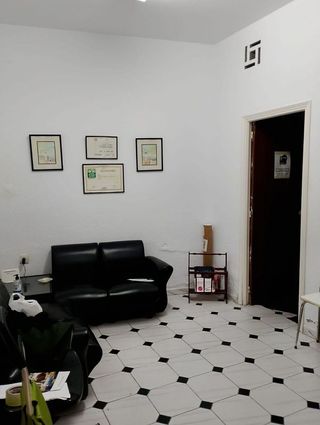 Local comercial en venta en Núcleo Urbano en Chiclana de la Frontera