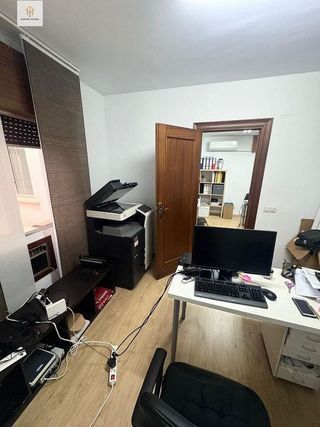 Oficina en venta en Centro en Cáceres