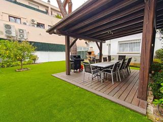 Casa adosada en venta en Platja Llarga en Castell-Platja d´Aro