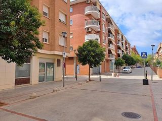 Local comercial en alquiler en Campreciós - Torre Roja en Viladecans