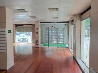 Local comercial en alquiler en Campreciós - Torre Roja en Viladecans