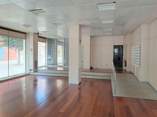 Local comercial en alquiler en Campreciós - Torre Roja en Viladecans