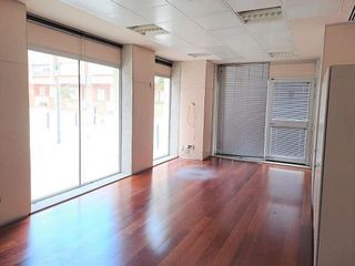 Local comercial en alquiler en Campreciós - Torre Roja en Viladecans