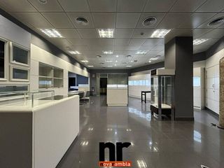 Local comercial en alquiler en Catalunya - Fontetes en Cerdanyola del Vallès