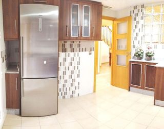 Casa adosada en venta en Hellín