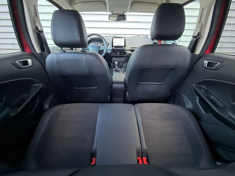 Ford EcoSport 1.0T EcoBoost S&S ST Line 2022, foto 18