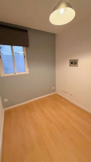 Piso en alquiler en Pacífico en Madrid