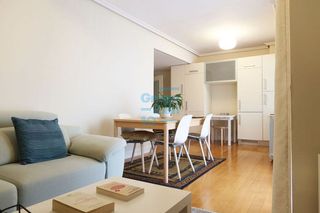Piso en alquiler en Amara - Berri en San Sebastián-Donostia