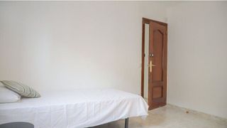 Piso en alquiler en Almendrales en Madrid