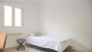 Piso en alquiler en Almendrales en Madrid