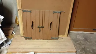 Porticones de madera para ventana