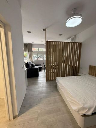 Estudio en alquiler en Palacio de Congresos - Urbadiez - Entrepuentes en Sevilla