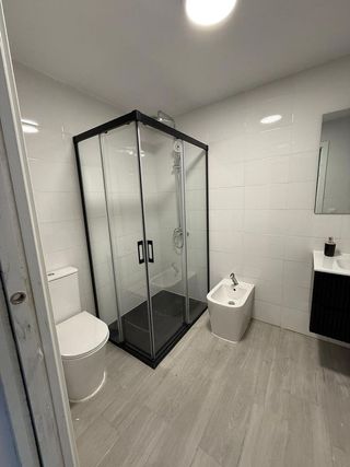 Estudio en alquiler en Palacio de Congresos - Urbadiez - Entrepuentes en Sevilla