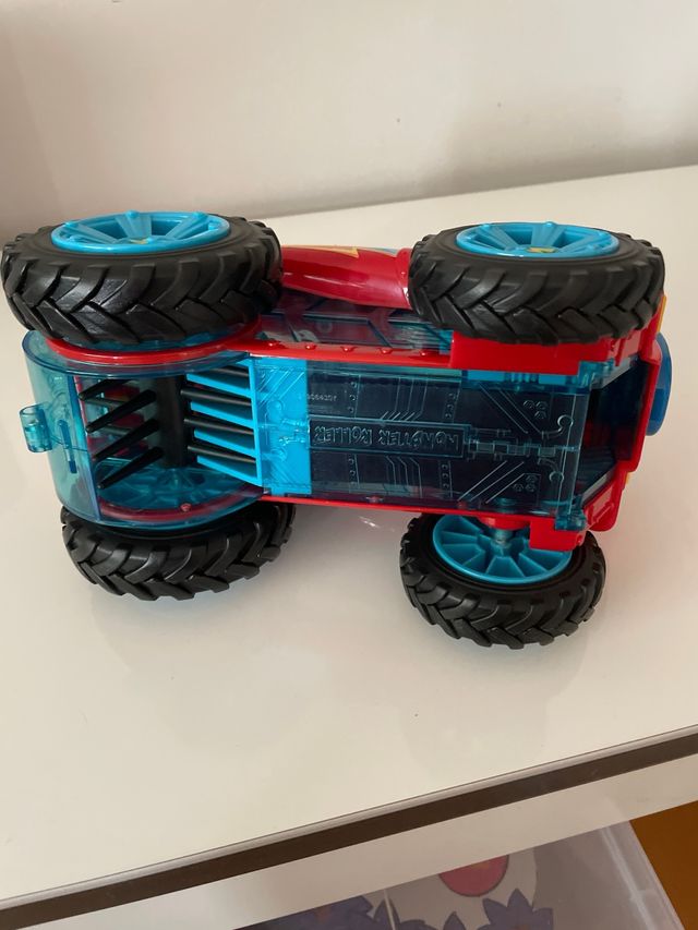 Coche Superthings Rojo y Azul