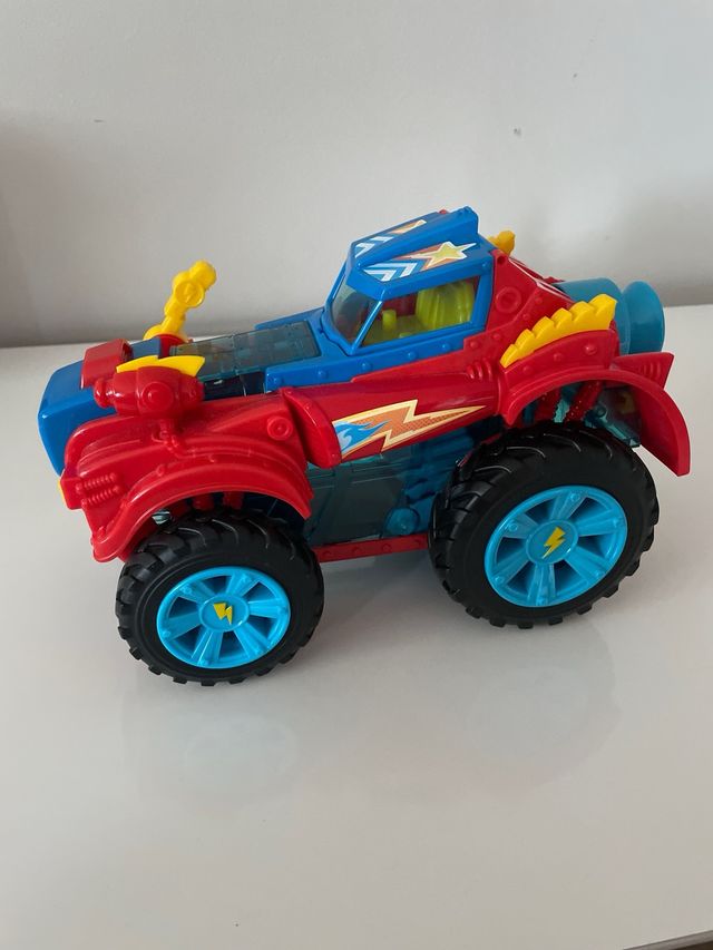 Coche Superthings Rojo y Azul