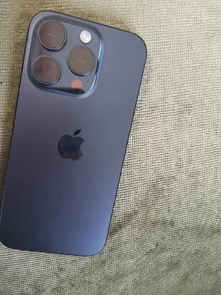 iPhone 15 Pro Max Gris Violeta