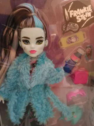 Bambola Monster High Frankie Stein Creepover Party